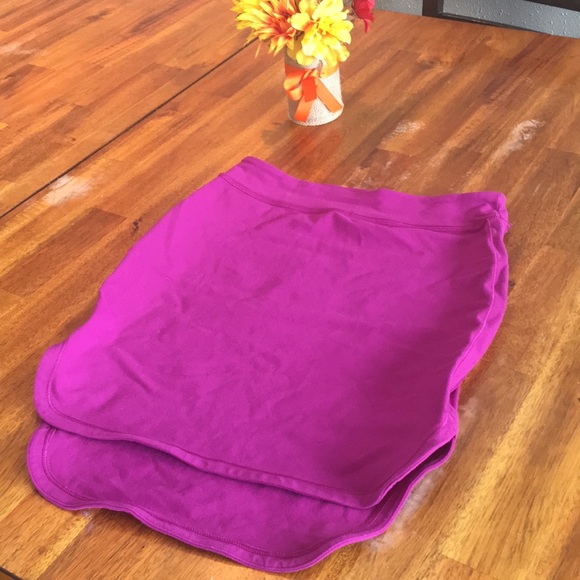 Lululemon city skirt - Picture 4 of 8